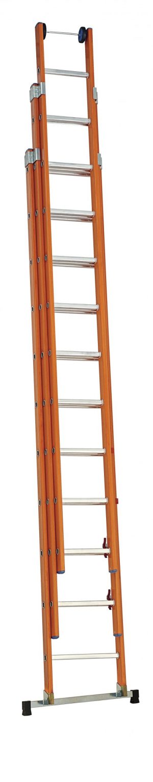 Triple Extension Ladder with Retractable Stabiliser Bar